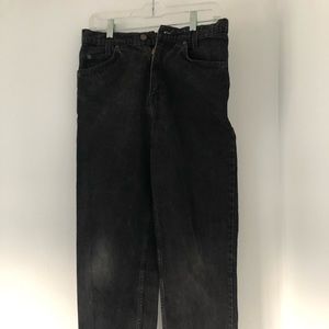 Black Levi mom jeans